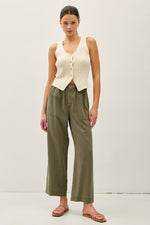 Chunky Ribbed Knit Sweater Vest