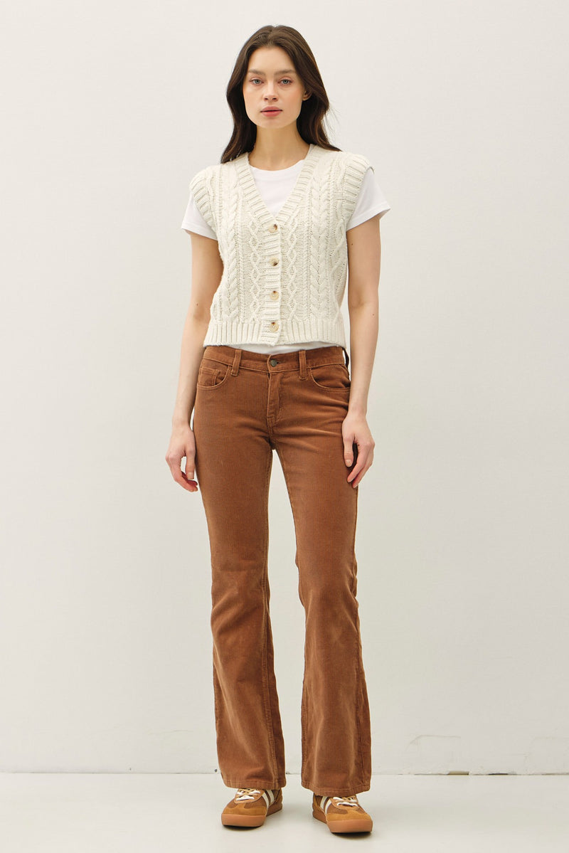 Chunky Cable Sweater Vest