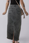 Raw Hem Midi Denim Skirt with Pockets