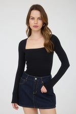 Square Neck Long Sleeve Ruched Side Knit Top