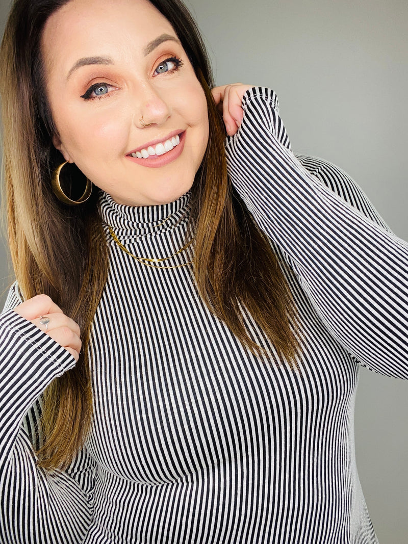 Ribbed Turtle Neck Long Sleeve Top