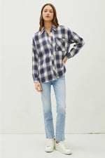 Plaid Flannel Long Sleeve Button Down Shirt