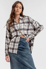 Collared Button Down Long Sleeve Plaid Shirt