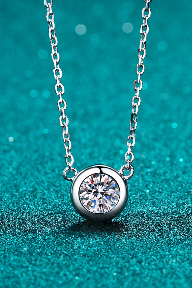 Moissanite Round Pendant Chain Necklace ALLOW 5-12 BUSINESS DAYS FOR SHIPPING