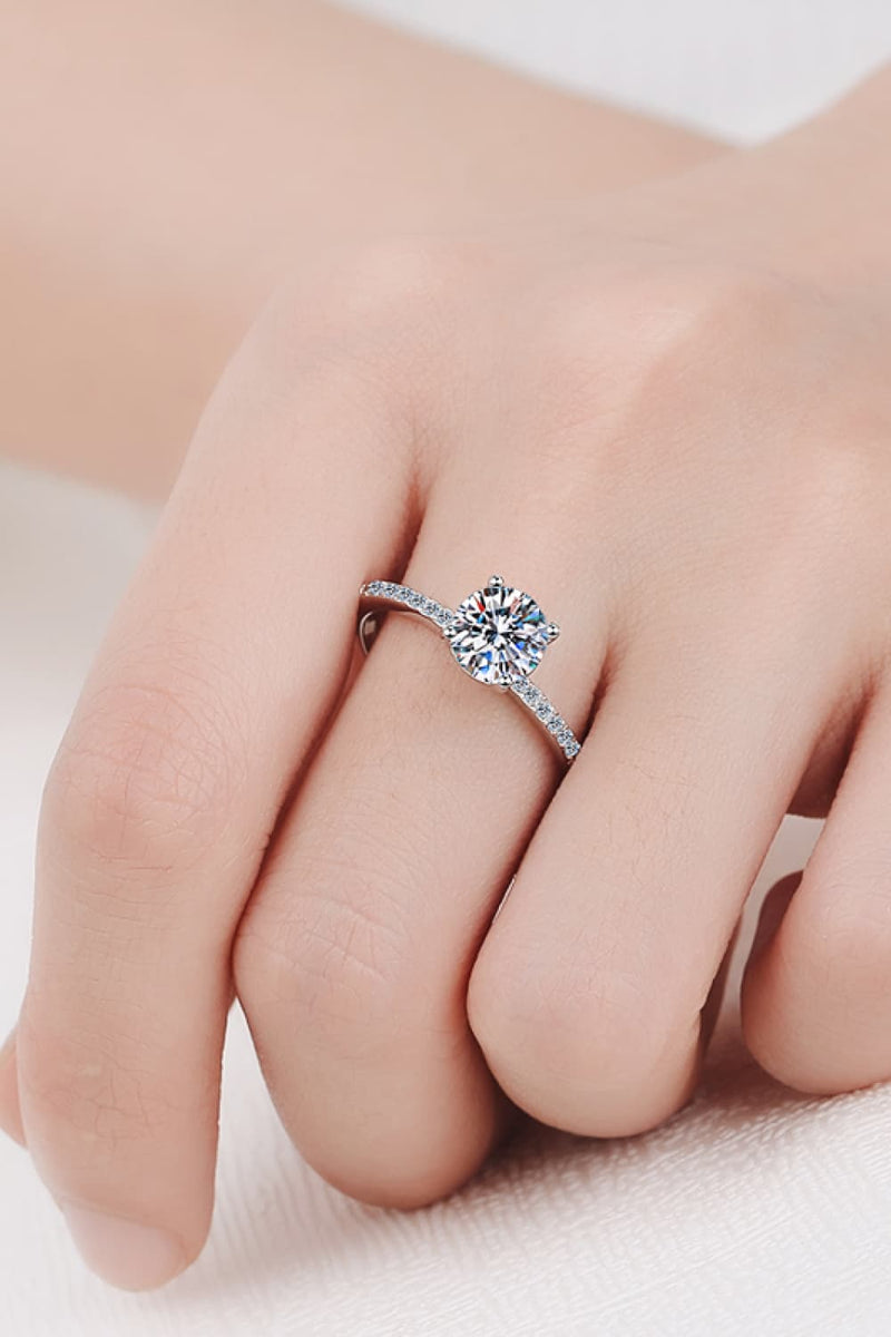 1 Carat Moissanite Rhodium-Plated Side Stone Ring(PLEASE ALLOW 5-14 DAYS FOR PROCESSING AND SHIPPING)