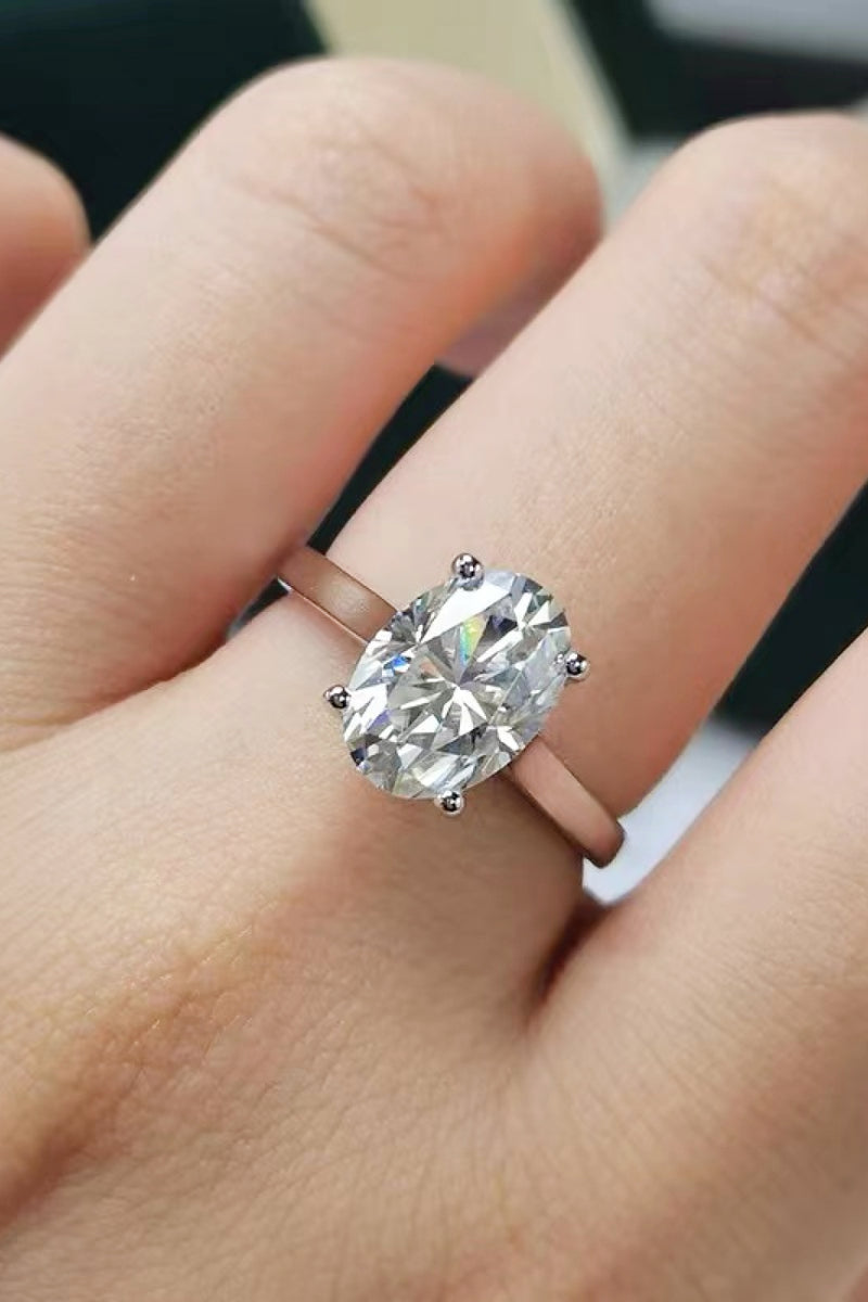 2.5 Carat Moissanite Solitaire Ring(PLEASE ALLOW 5-14 DAYS FOR PROCESSING AND SHIPPING)