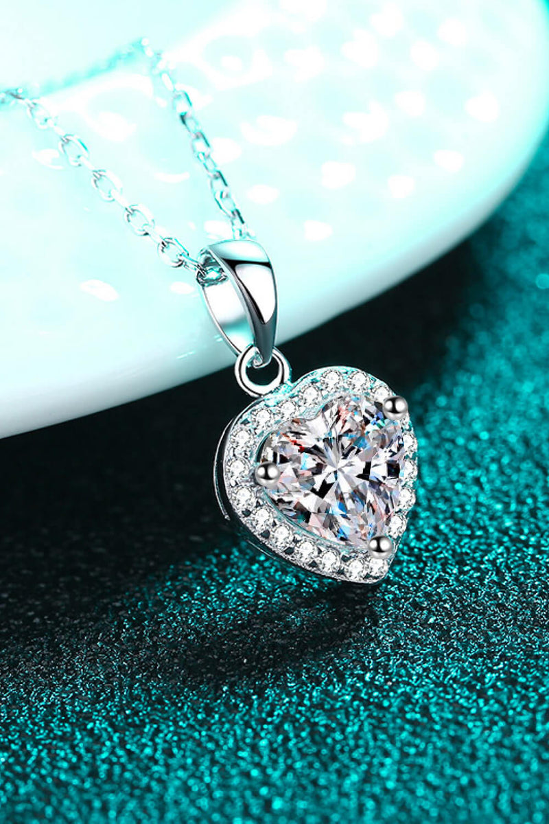 1 Carat Moissanite Heart Pendant Chain Necklace(ALLOW 5-12 BUSINESS DAYS TO PROCESS AND SHIP)