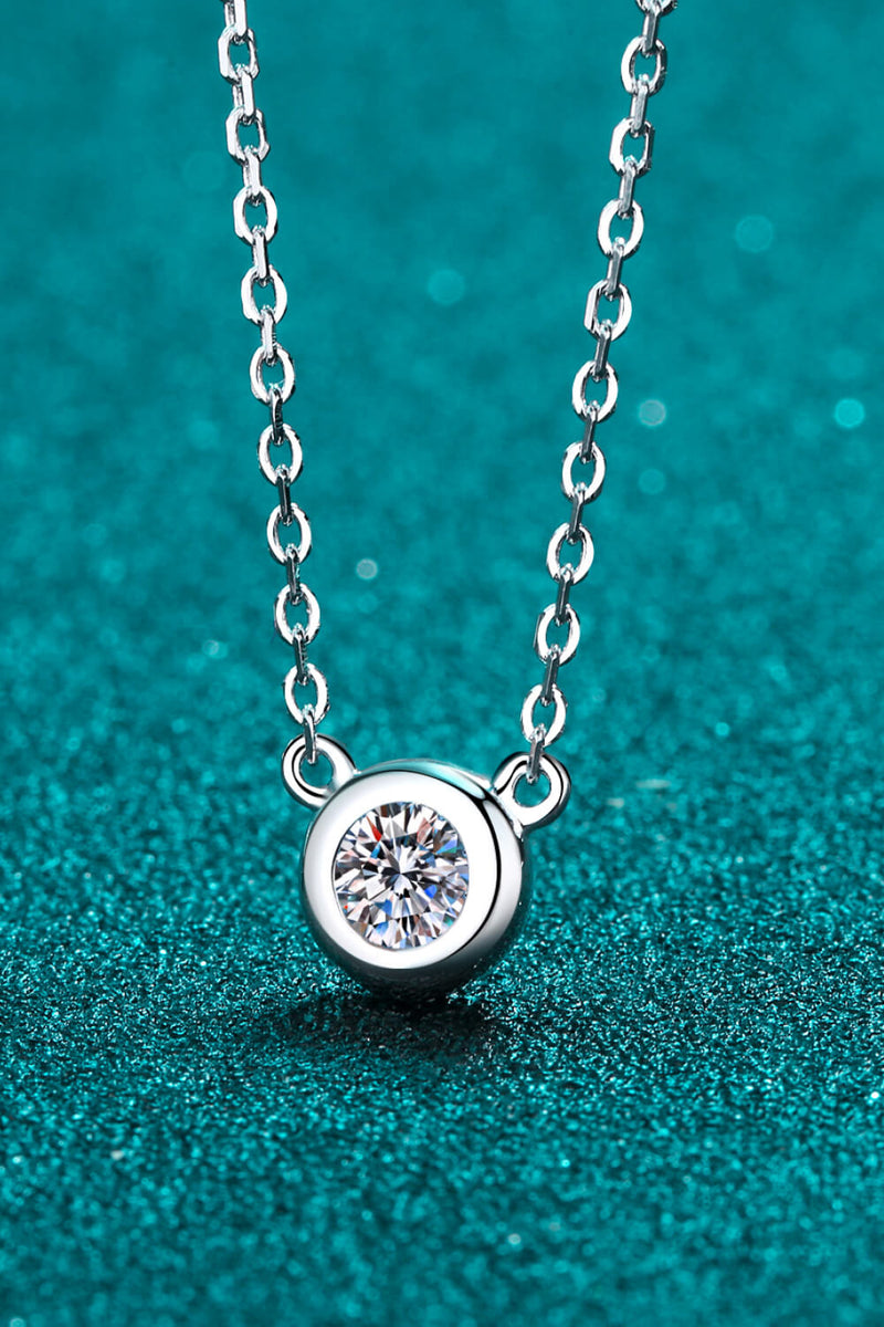 Moissanite Round Pendant Chain Necklace ALLOW 5-12 BUSINESS DAYS FOR SHIPPING