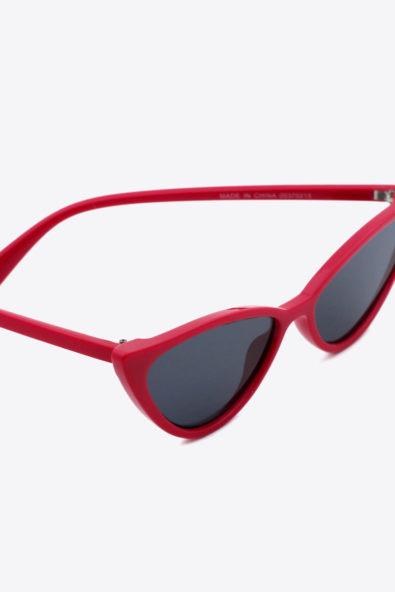Polycarbonate Cat-Eye Sunglasses(PLEASE ALLOW 5-14 DAYS FOR PROCESSING AND SHIPPING)