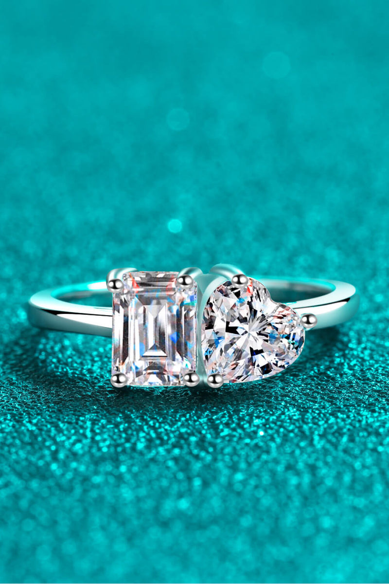 Rhodium-Plated 2 Carat Moissanite Ring(PLEASE ALLOW 5-14 DAYS FOR PROCESSING AND SHIPPING)